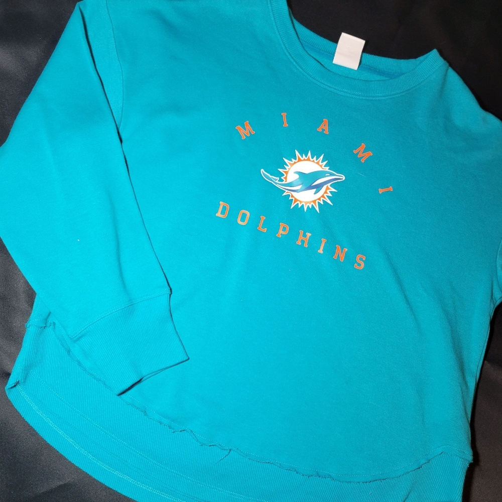 NFL Miami Dolphins Teal Sweatshirt Women's size Medium Sports Fan Team Gear Cute